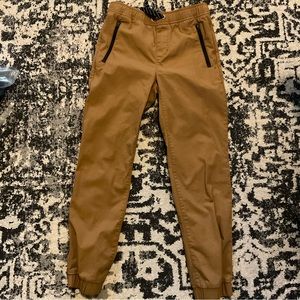 Old Navy Boys’ Built in Flex Quick Dry Zip Pocket Jogger Tech Pants